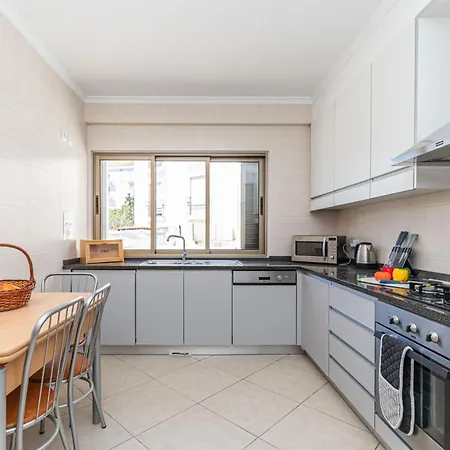 Atlantico, Town Centre Apartment *