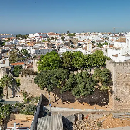 Atlantico, Town Centre Апартаменты *