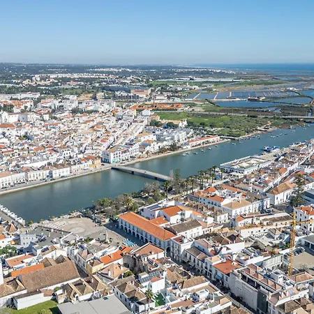 Atlantico, Town Centre *