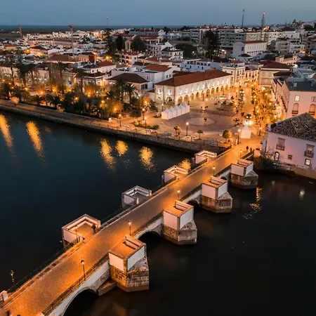 Atlantico, Town Centre Апартаменты