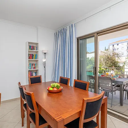 Atlantico, Town Centre Appartamento