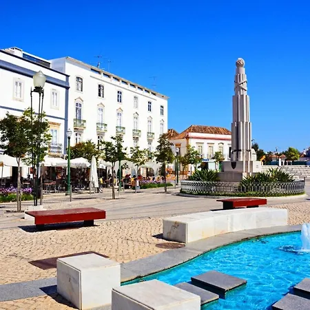 Atlantico, Town Centre