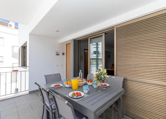 Atlantico, Town Centre Apartment